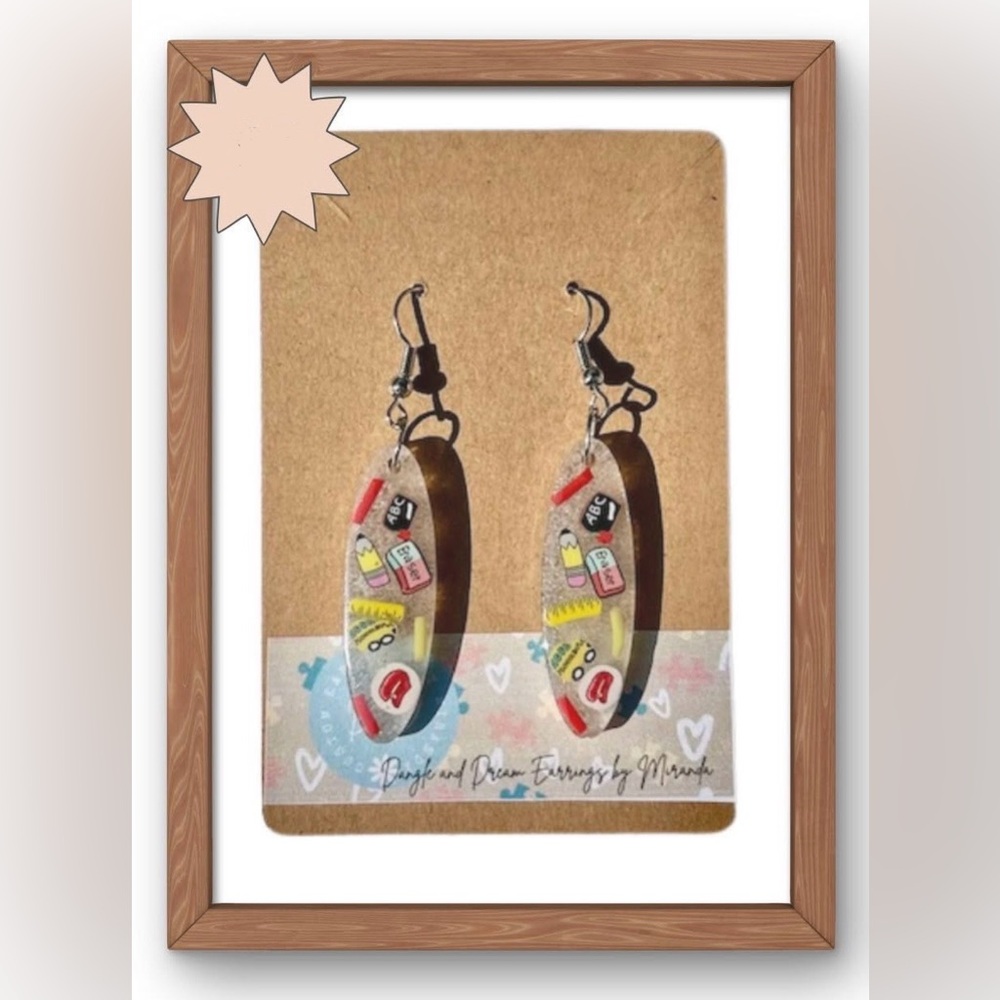 Back To School Dangle Earrings

🌸🌟🌟Bundle Discounts Available🌟🌟🌸